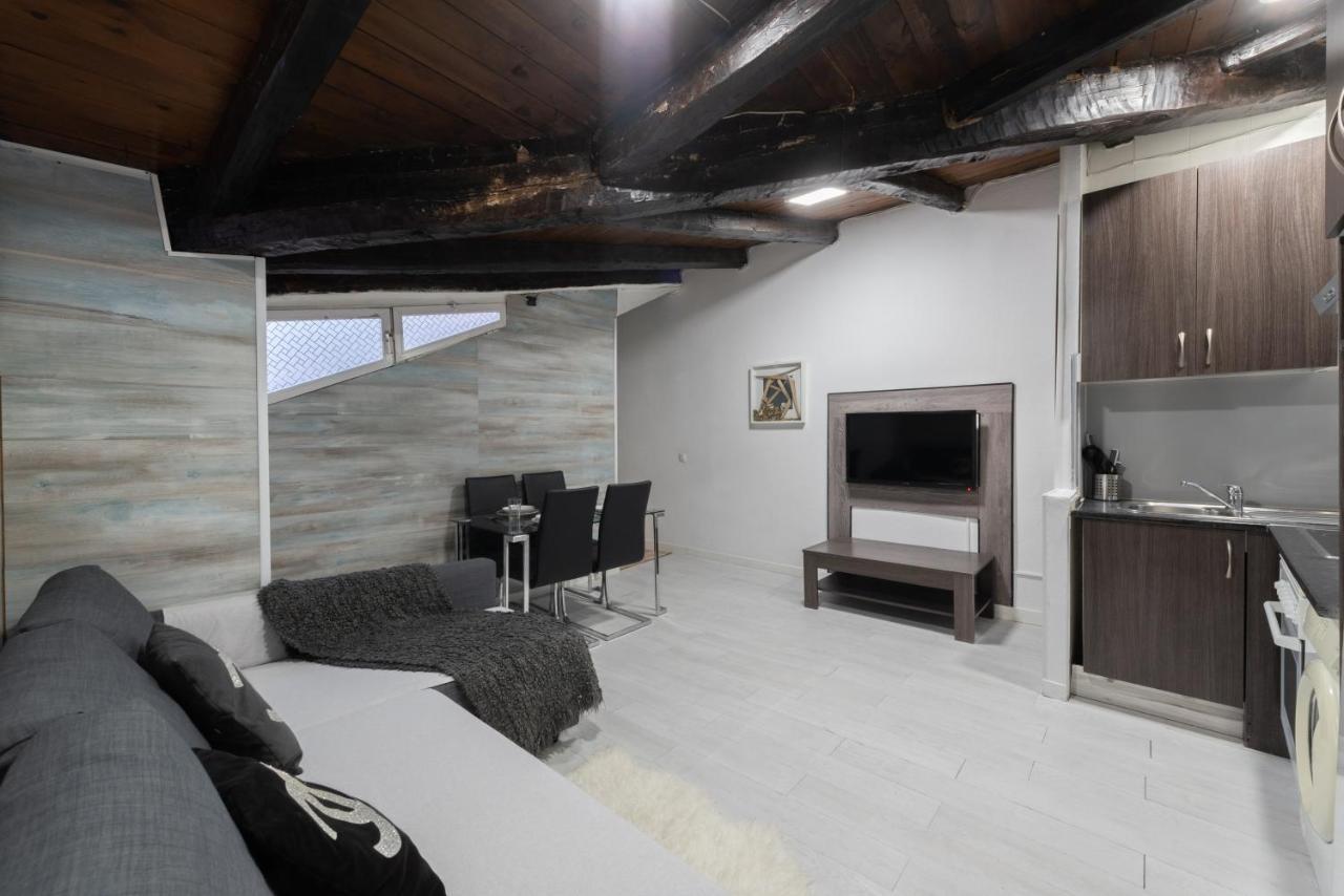 Apartamentos Day Madrid Gran Via Centro Sol Malasana ภายนอก รูปภาพ