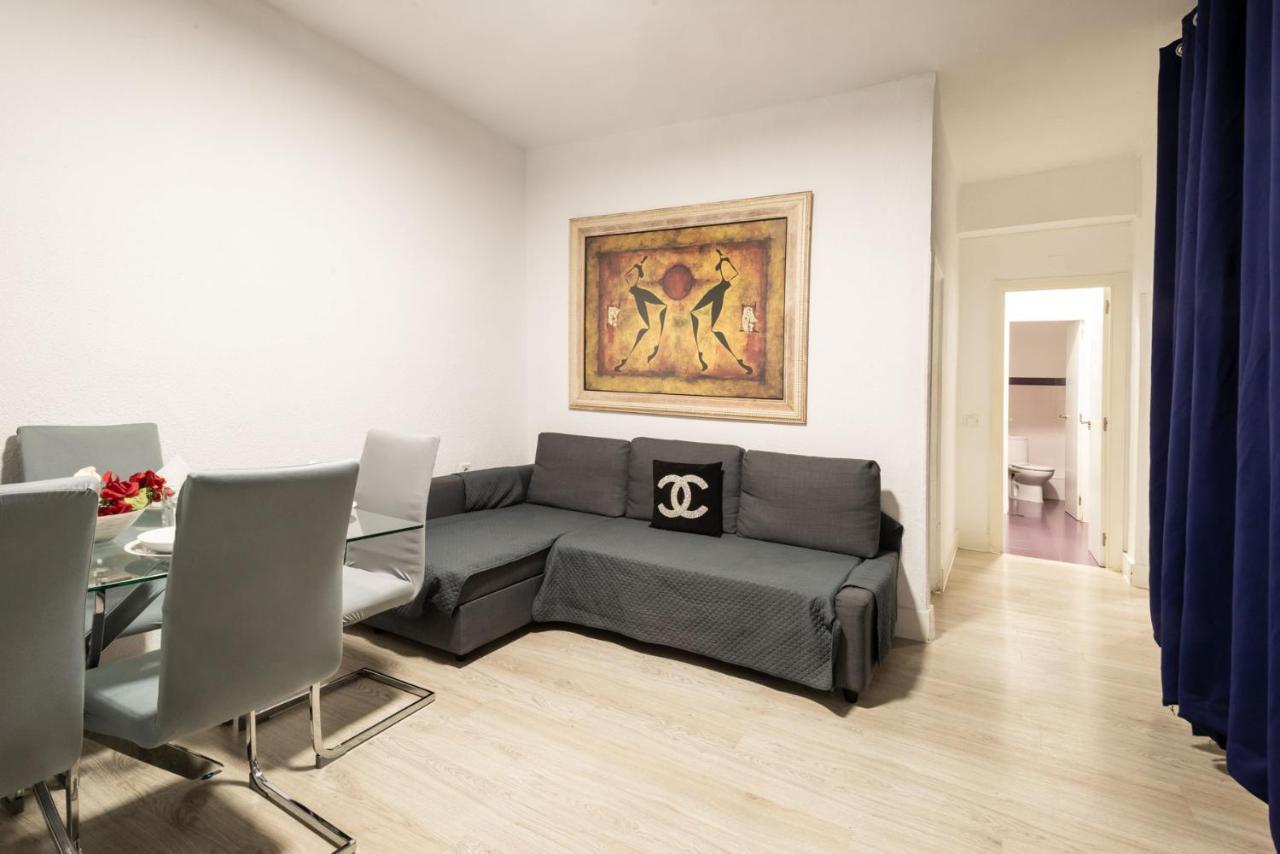 Apartamentos Day Madrid Gran Via Centro Sol Malasana ภายนอก รูปภาพ
