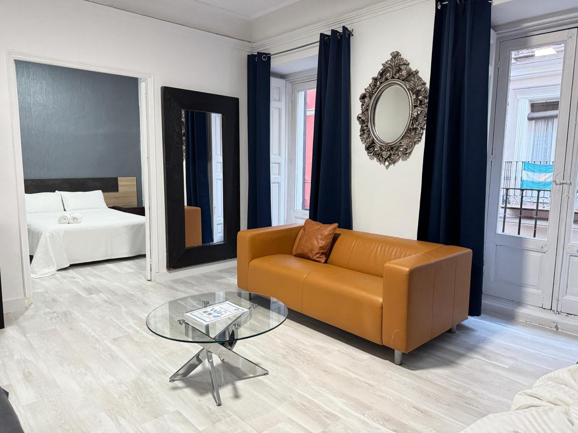 Apartamentos Day Madrid Gran Via Centro Sol Malasana ภายนอก รูปภาพ